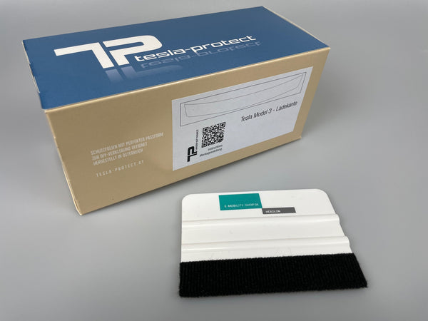 Tesla Model 3 Schutzfolie für die Ladekante - Ladekantenschutzfolie im Komplett-Set